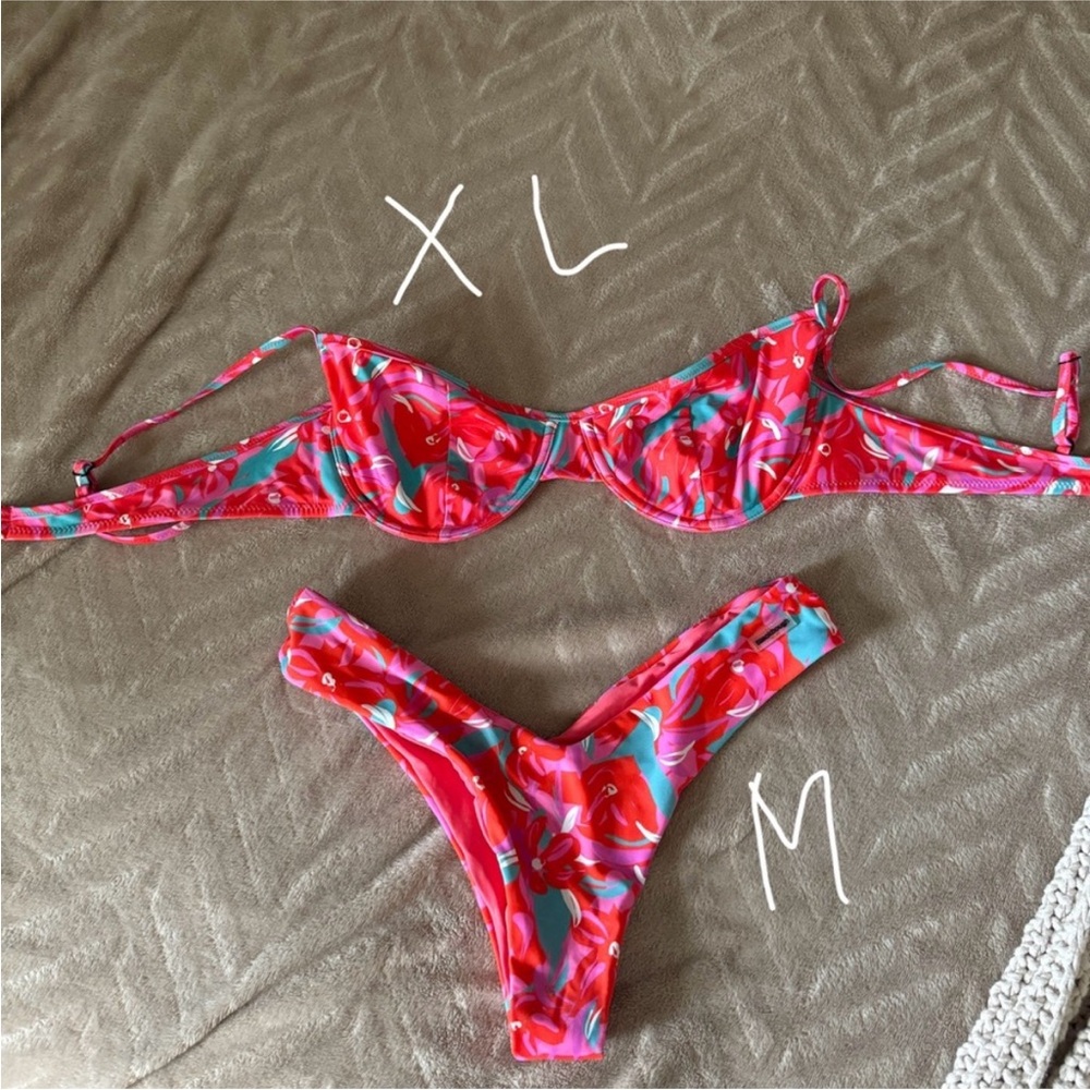 Cheeky Bikini Set